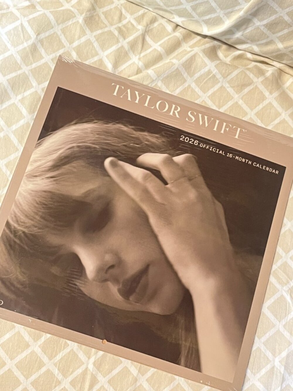 Taylor Swift Official Calendar‎ 2026 16 Month Edition (Thru 12/26) (New)